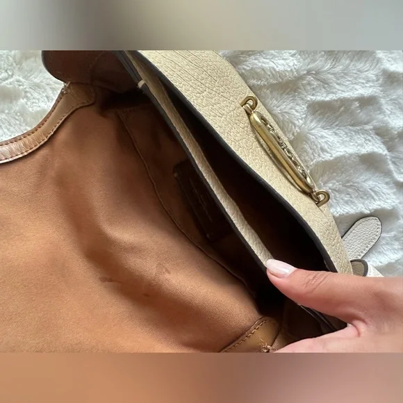 Coach Jade Saddle Bag In Colorblock. Cream Crossbody Bag with Gold Hardware - Picture 6 of 13